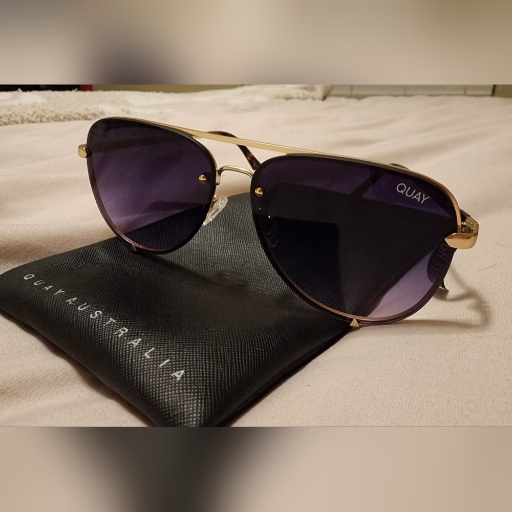 Quay High Key Mini Rimless Aviator Sunglasses in Purple Lens With Gold Hardware